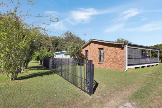37 Monterra Avenue, Hawks Nest, NSW 2324