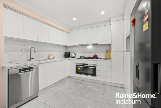 37 Naylor Place, Ingleburn, NSW 2565