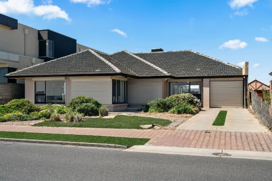 37 North Esplanade, Glenelg North, SA 5045