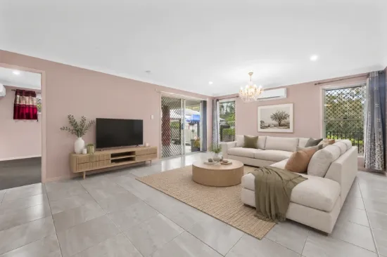 37 Nursery Place, Richlands, Qld 4077