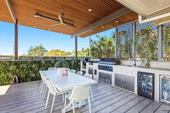 37 Pioneer Parade, Banora Point, NSW 2486
