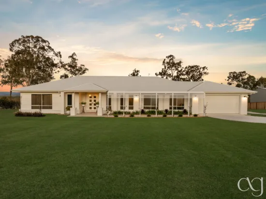 37 Poinciana Avenue, Rifle Range, Qld 4311