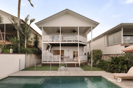 37 Raceview Avenue, Hendra, Qld 4011