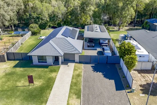 37 Regency Road, Moore Park Beach, Qld 4670