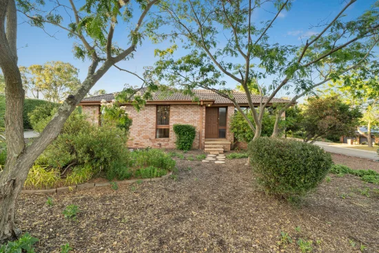 37 Rohan Rivett Crescent, McKellar, ACT 2617
