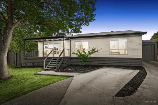 37 Shirley Street, Mooroolbark, Vic 3138