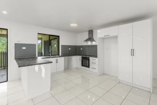37 Stevenson Road, Glenwood, Qld 4570