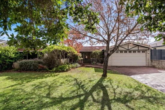 37 Stirk Road, Alfred Cove, WA 6154