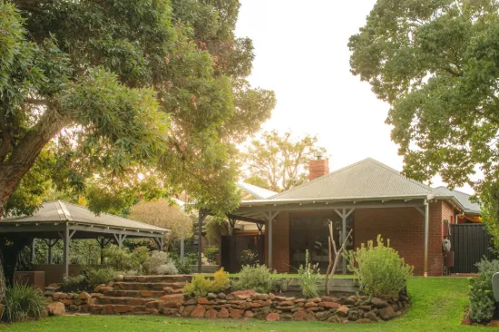 37 Woolnough Street, Daglish, WA 6008