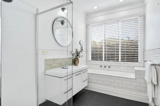 370 Pakington Street, Newtown, Vic 3220-Image