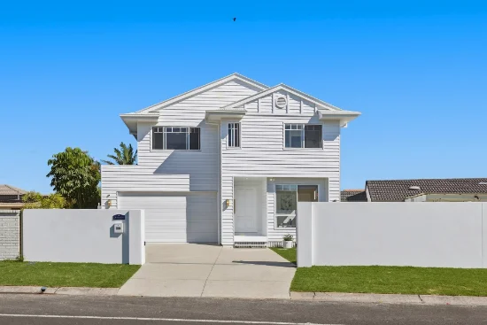 37A Silvabank Drive, Varsity Lakes, Qld 4227
