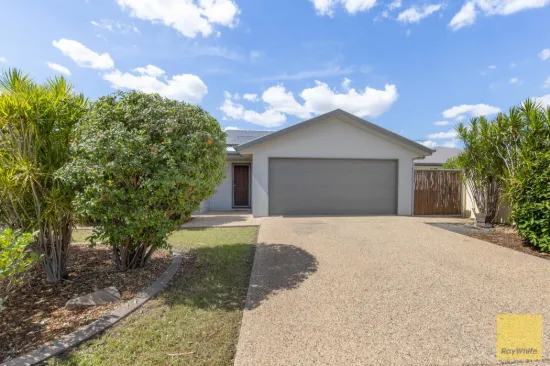 38 Blue Gums Drive, Emerald, Qld 4720
