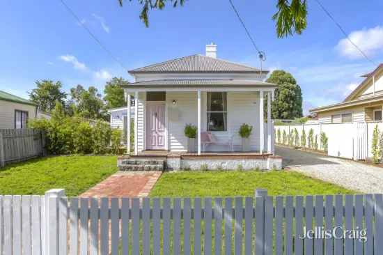38 Bowen Street, Kyneton, Vic 3444