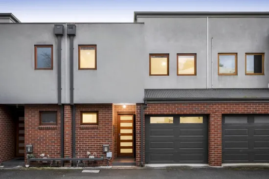 38 Cornish Lane, Kensington, Vic 3031