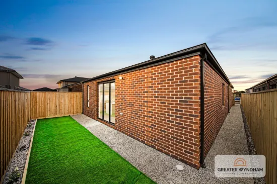 38 Cricket Circuit, Tarneit, Vic 3029-Image