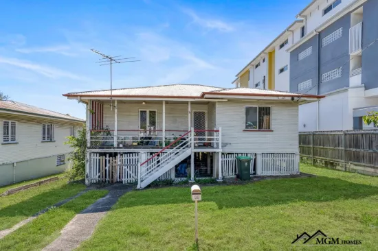 38 Curwen Terrace, Chermside, Qld 4032