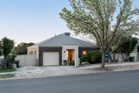 38 Dryandra Way, Thurgoona, NSW 2640