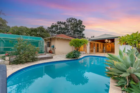 38 Dutton Crescent, Hamersley, WA 6022