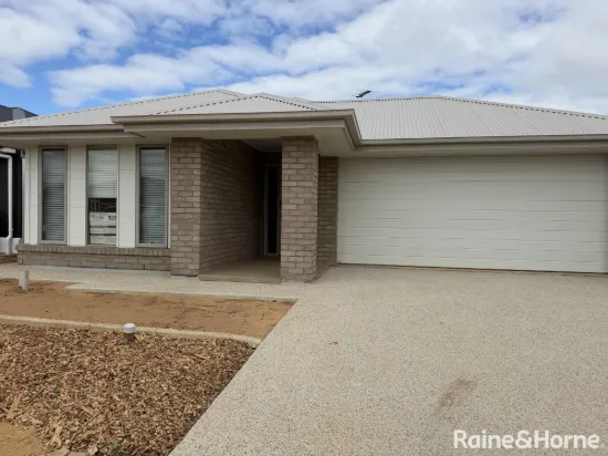 38 Elias Circuit, Munno Para West, SA 5115