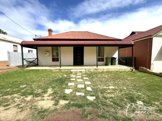 38 Gordon Street, Northam, WA 6401