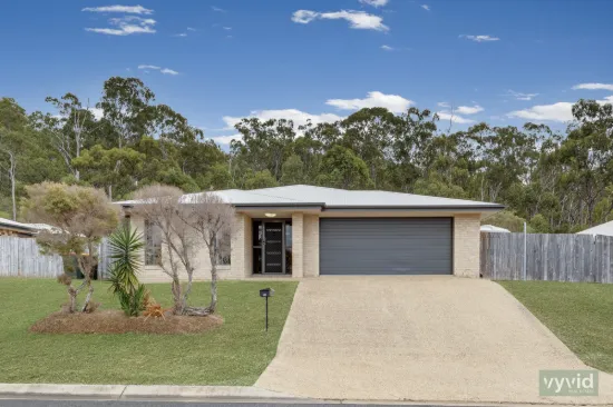 38 Iris Road, Kirkwood, Qld 4680