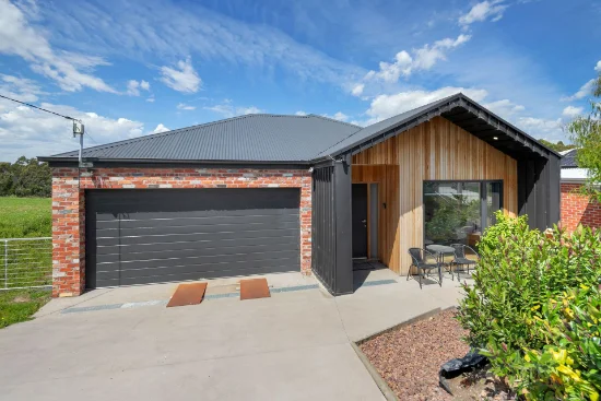 38 Jory Street, Creswick, Vic 3363