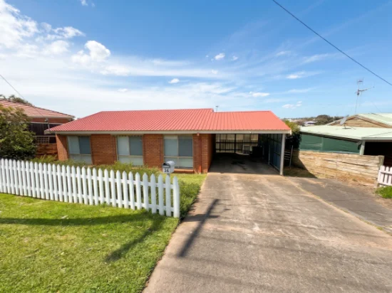 38 Laverock Road, Warrnambool, Vic 3280 - For Rent