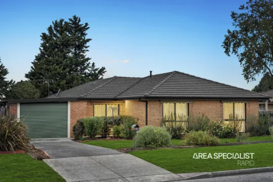 38 Lesley Drive, Hampton Park, Vic 3976