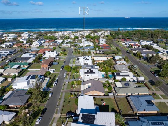 38 Malinya Drive, Buddina, Qld 4575