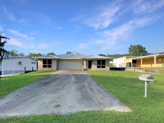 38 Maralyn Avenue, Grasstree Beach, Qld 4740