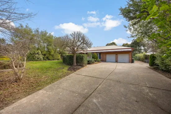 38 Mount Gisborne Road, Gisborne, Vic 3437