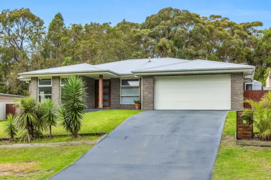38 Ocean View Drive, Bermagui, NSW 2546