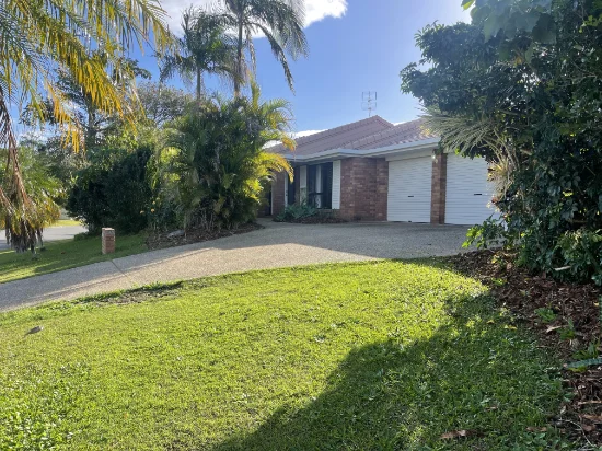 38 Poinsettia Avenue, Mooloolaba, Qld 4557
