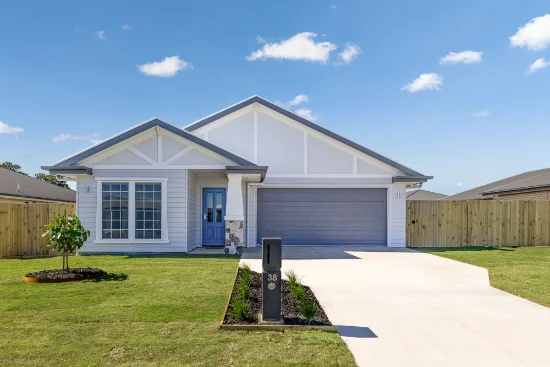 38 Sailaway Circuit, Eli Waters, Qld 4655 - For Rent