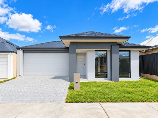 38 Selina St, Anketell, WA 6167