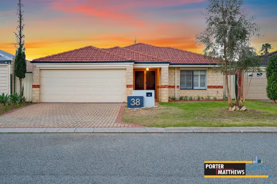 38 Spoonbill Pl, Queens Park, WA 6107