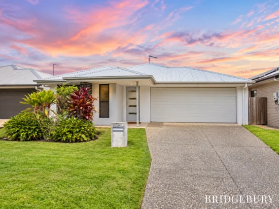 38 Tarong Avenue, North Lakes, Qld 4509 - For Rent