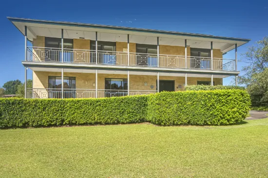38 Tartarian Crescent, Bomaderry, NSW 2541