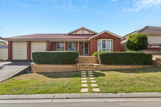 38 Thompson Circuit, Evanston Park, SA 5116