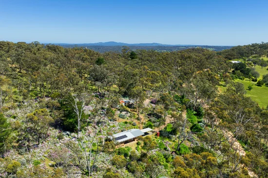 382  Specimen Gully Road, Faraday, Vic 3451