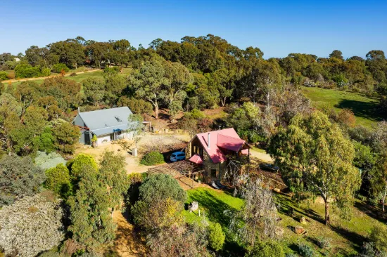 383 White Gum Road, Barkers Creek, Vic 3451