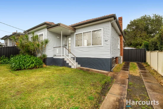 384 Sandgate Road, Shortland, NSW 2307