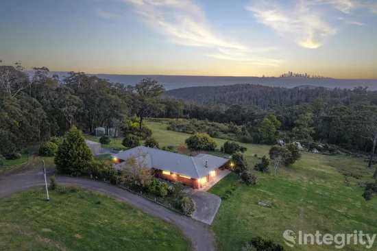 385 Coombs Road, Kinglake West, Vic 3757