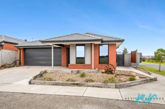 389 Ibbotson Street, St Leonards, Vic 3223