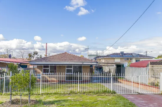 38A ELIZABETH STREET, Cloverdale, WA 6105
