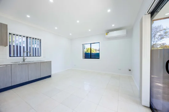38a Wangaroa, Lethbridge Park, NSW 2770