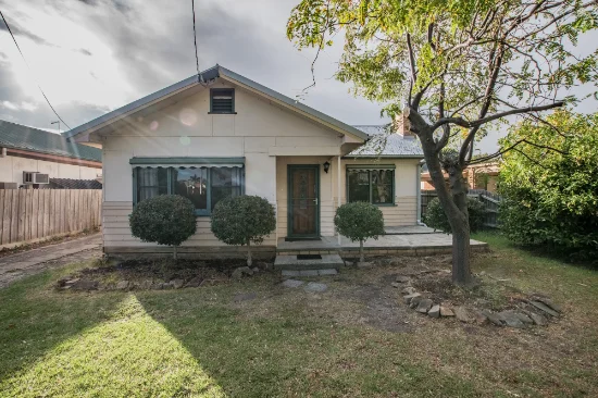 39 Adams Avenue, Rosebud, Vic 3939 - For Rent