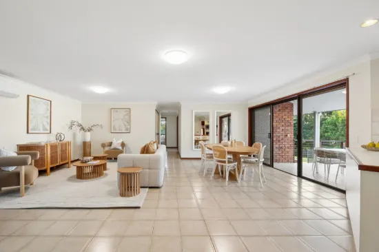39 Ainsley Avenue, Ashmore, Qld 4214