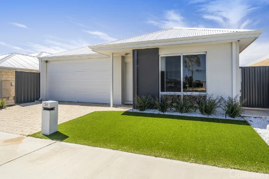 39 Alverstone Boulevard, Lakelands, WA 6180 - For Sale