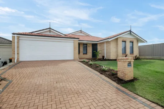 39 Bethwyn Cicuit, Madeley, WA 6065